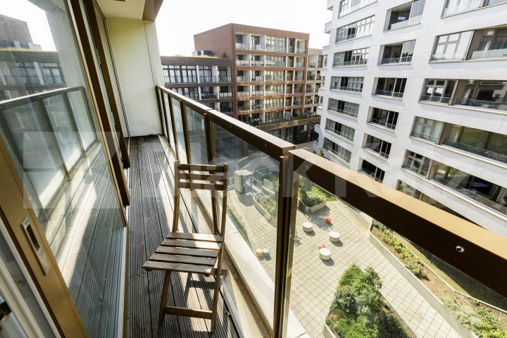 Stylish and modern 2 bedroom 2 bathroom apartment with south facing balconies  Market Road, Islington